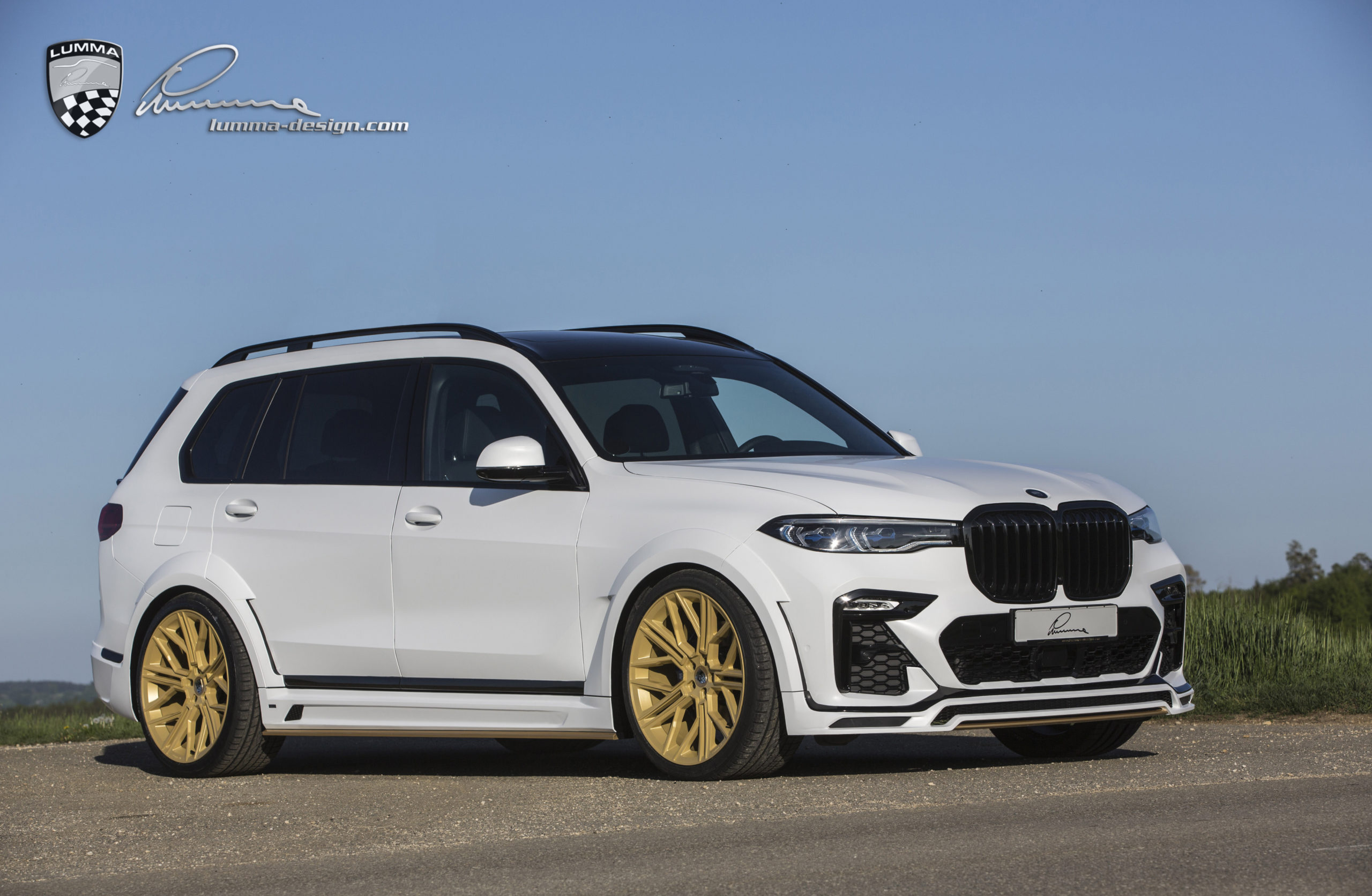 BMW X7 par Lumma Design : trois quarts avant